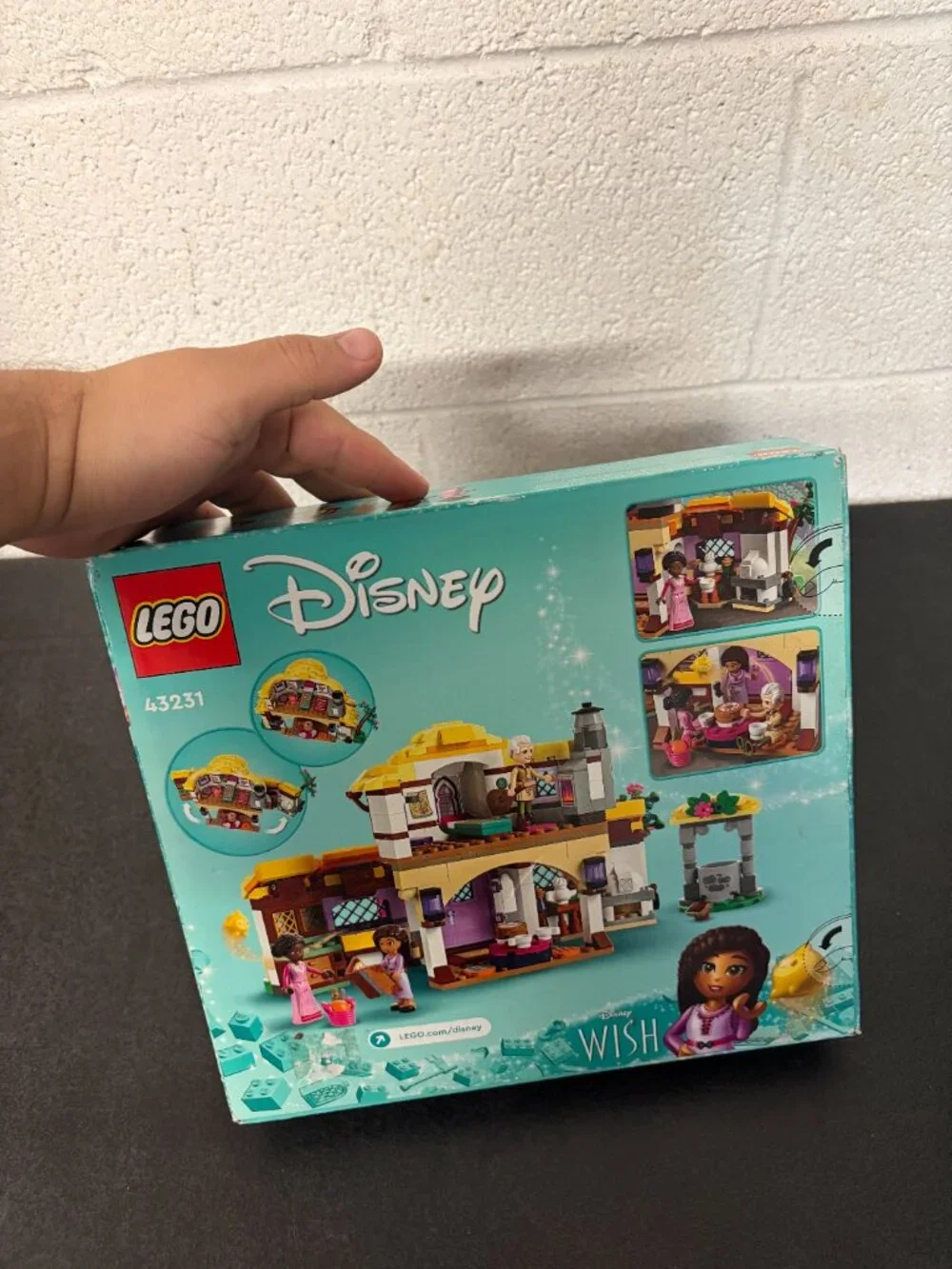 LEGO Disney Princess: Asha's Cottage (43231)